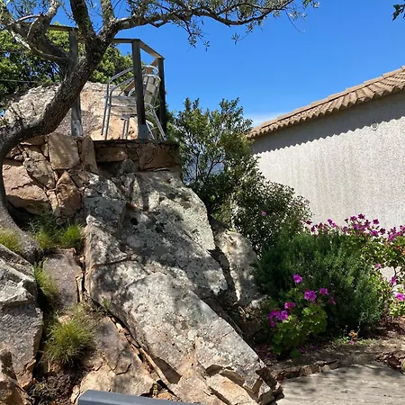 Maison A 2min A Pied Du Centre De Vecchio Сasa de vacaciones Porto Vecchio