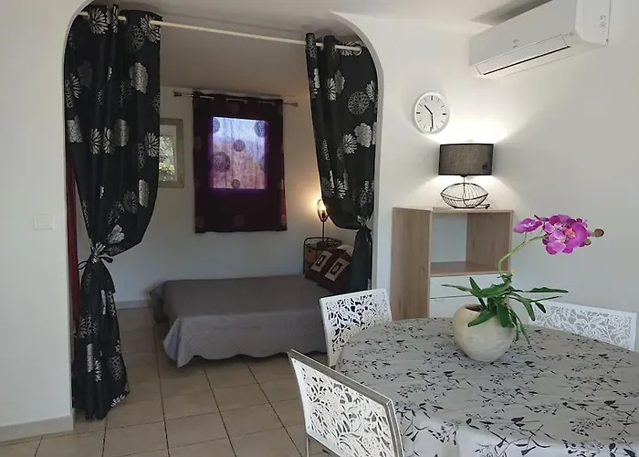 Maison A 2min A Pied Du Centre De Vecchio Vakantiehuis Porto-Vecchio (Corsica)